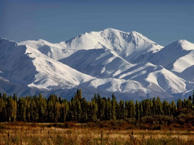 Día 8: Salta – Mendoza 