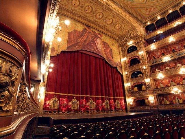 Teatro Colón
