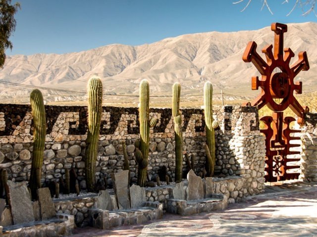 Amaicha del Valle el lugar que no podés dejar de visitar en Tucumán