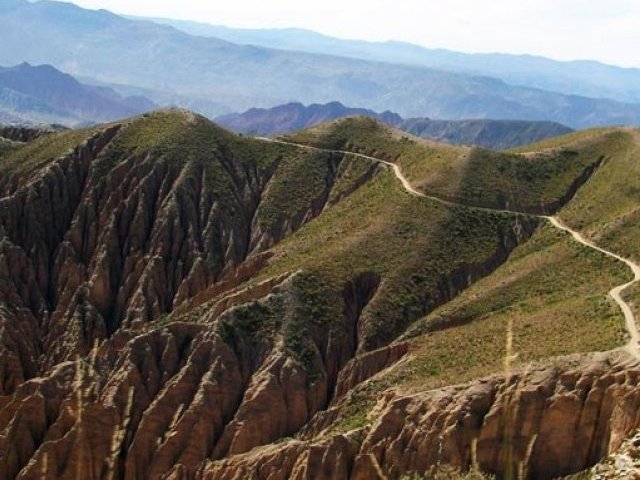 Maravilla de los Andes Centrales: Argentina, Bolivia y Perú