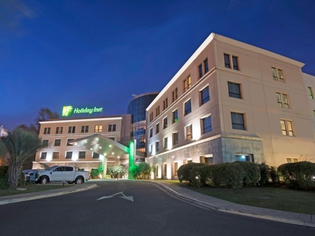 hotel-img