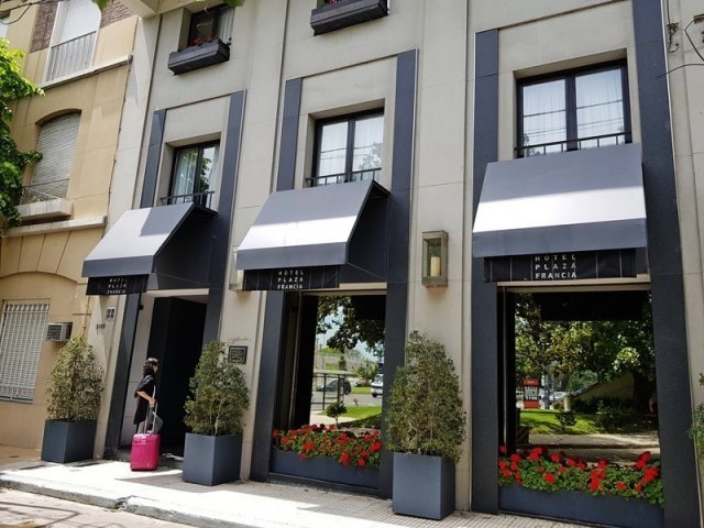 hotel-img