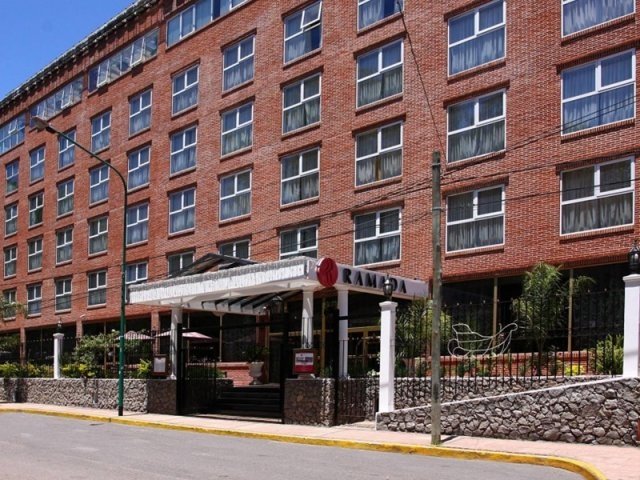 hotel-img