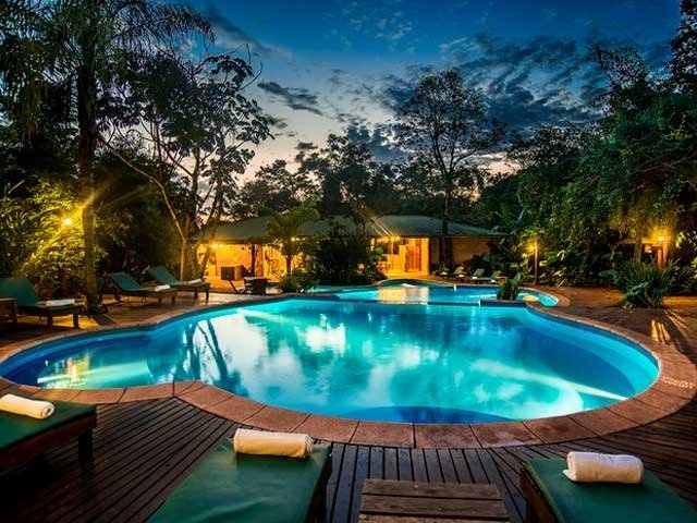 hotel-img