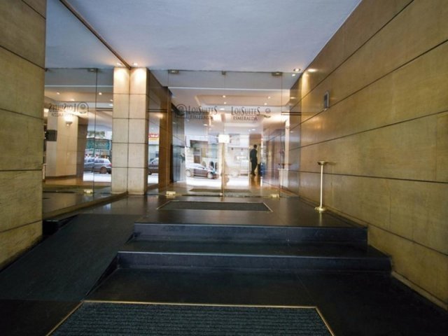 hotel-img